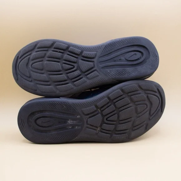 Nike Air Max Axis Premium 'Throwback Future' Black Blue Shoes AH5222-007 Size 6Y - Picture 8 of 8